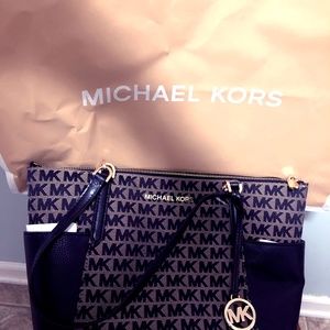 Micheal Kors logo black tote